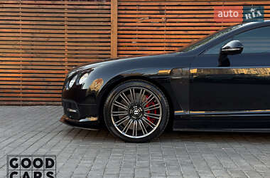 Купе Bentley Continental GT 2011 в 
