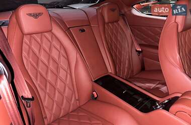 Купе Bentley Continental GT 2012 в 
