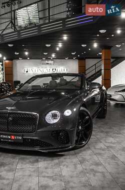 Кабріолет Bentley Continental GT 2022 в 
