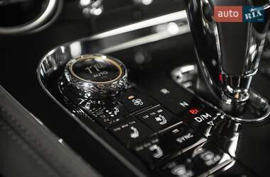 Кабріолет Bentley Continental GT 2022 в 