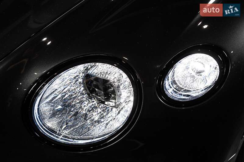Кабриолет Bentley Continental GT 2022 в Одессе фото 128 Кабриолет Bentley Continental GT 2022 в Одессе
