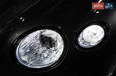 Кабріолет Bentley Continental GT 2022 в 