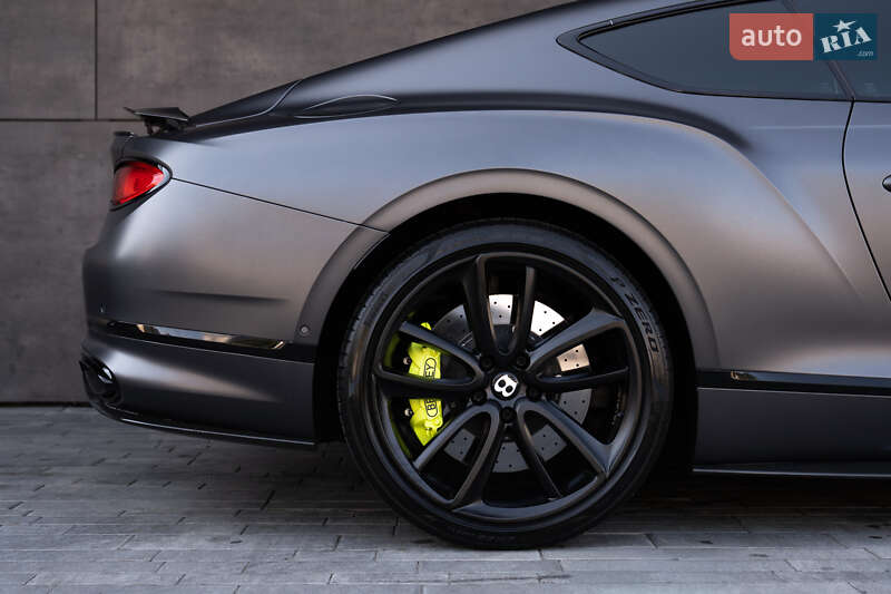 Купе Bentley Continental GT 2018 в Киеве фото 13 Купе Bentley Continental GT 2018 в Киеве