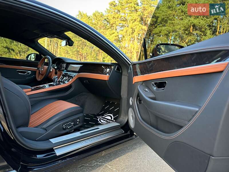 Купе Bentley Continental GT 2020 в Киеве