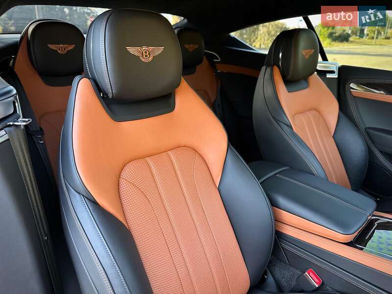 Купе Bentley Continental GT 2020 в Киеве