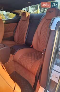 Купе Bentley Continental GT 2016 в 