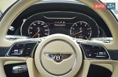 Седан Bentley Continental GT 2019 в  фото 23 Седан Bentley Continental GT 2019 в