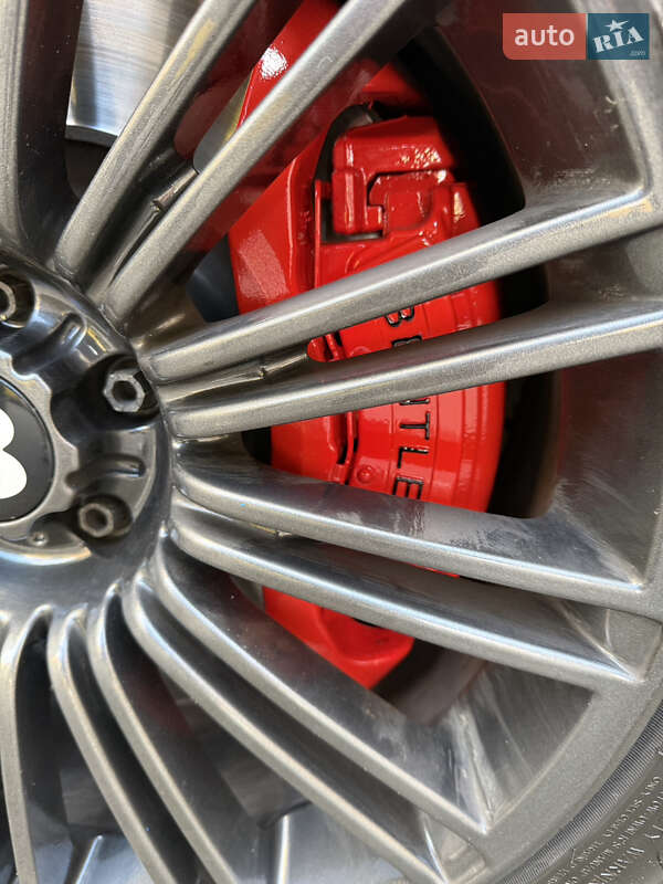 Купе Bentley Continental GT 2008 в Львові