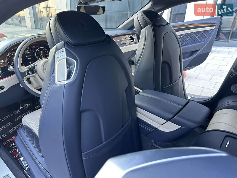 Купе Bentley Continental GT 2018 в Києві