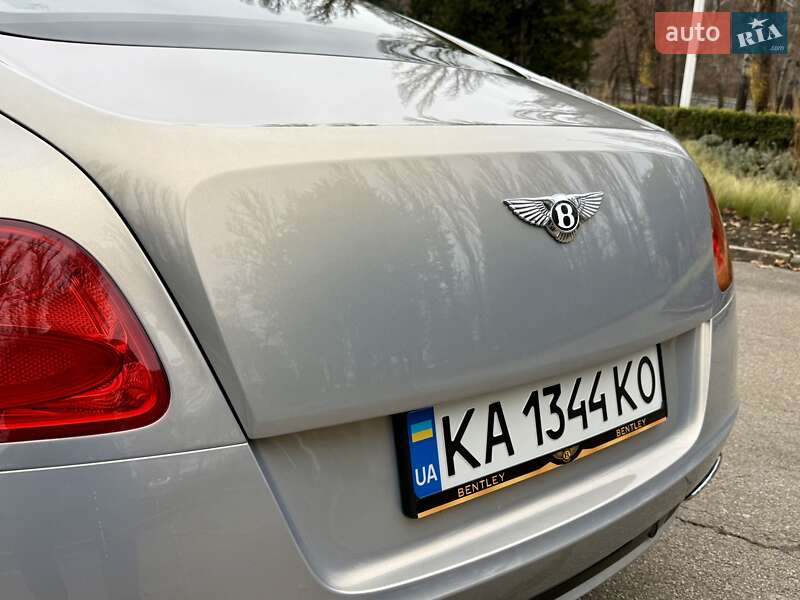 Купе Bentley Continental GT 2011 в Киеве фото 41 Купе Bentley Continental GT 2011 в Киеве
