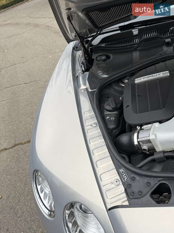 Купе Bentley Continental GT 2011 в Киеве фото 54 Купе Bentley Continental GT 2011 в Киеве