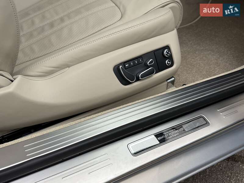 Купе Bentley Continental GT 2011 в Киеве фото 94 Купе Bentley Continental GT 2011 в Киеве