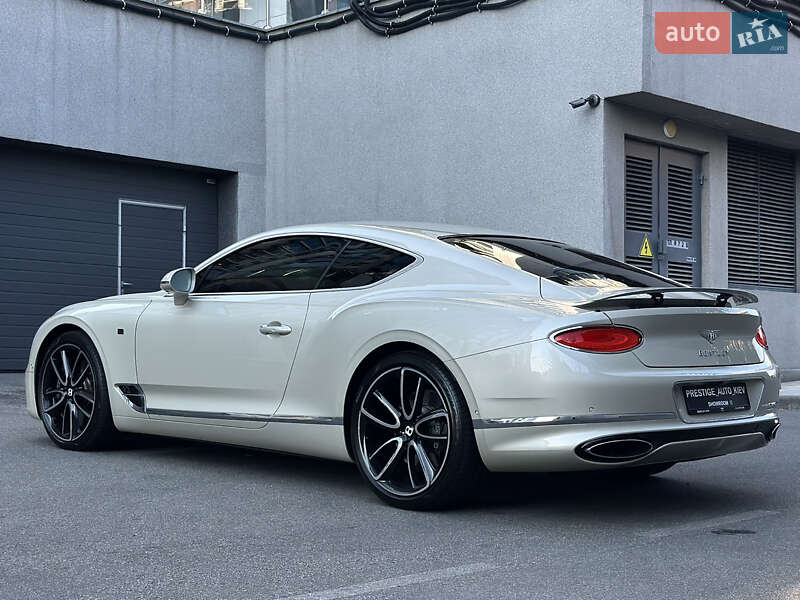 Купе Bentley Continental GT 2018 в Києві фото 24 Купе Bentley Continental GT 2018 в Києві