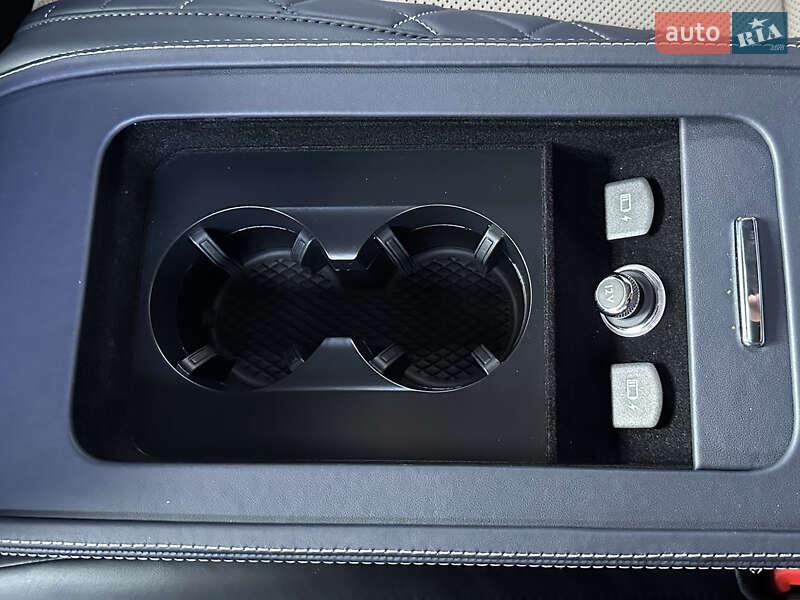 Купе Bentley Continental GT 2018 в Києві фото 71 Купе Bentley Continental GT 2018 в Києві