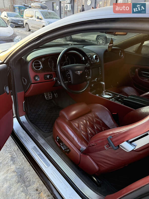 Купе Bentley Continental GT 2008 в Львове