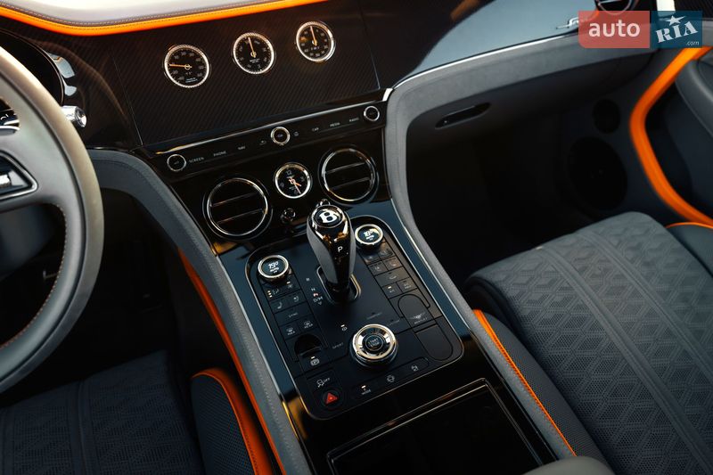 Купе Bentley Continental GT 2024 в Киеве