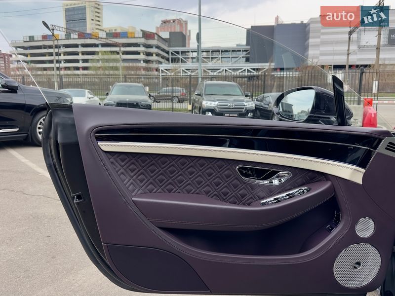 Купе Bentley Continental GT 2022 в Киеве