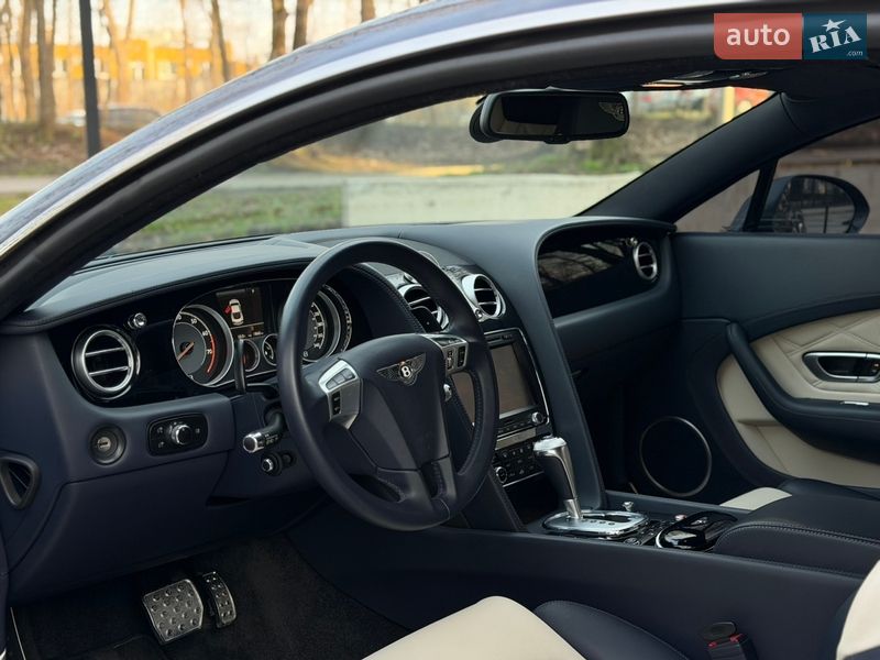 Купе Bentley Continental GT 2013 в Тернополі