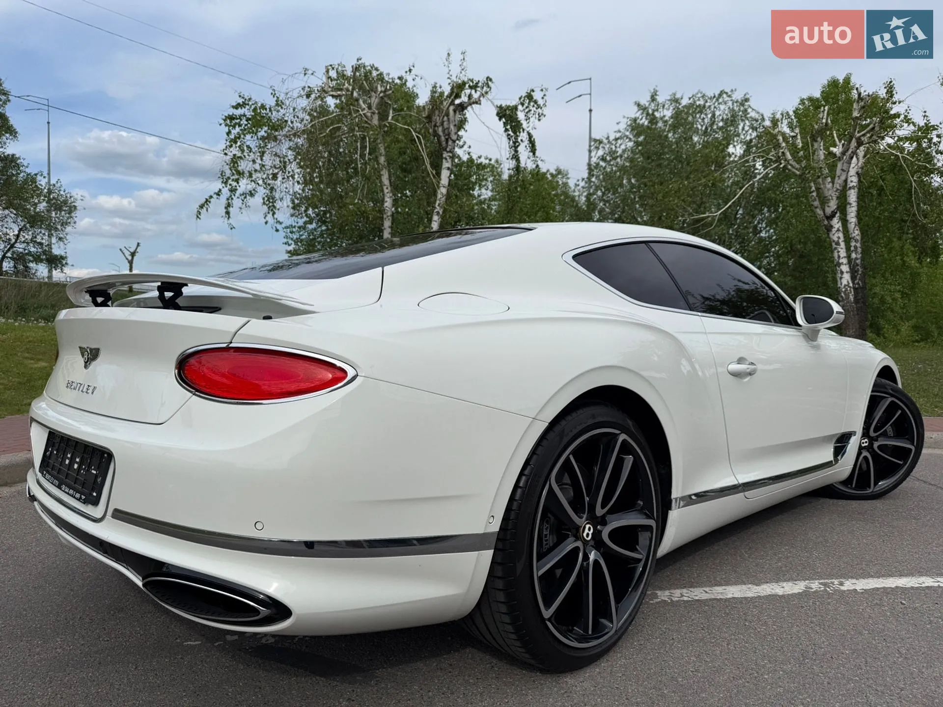 2019 Bentley Continental - мініатюра 47