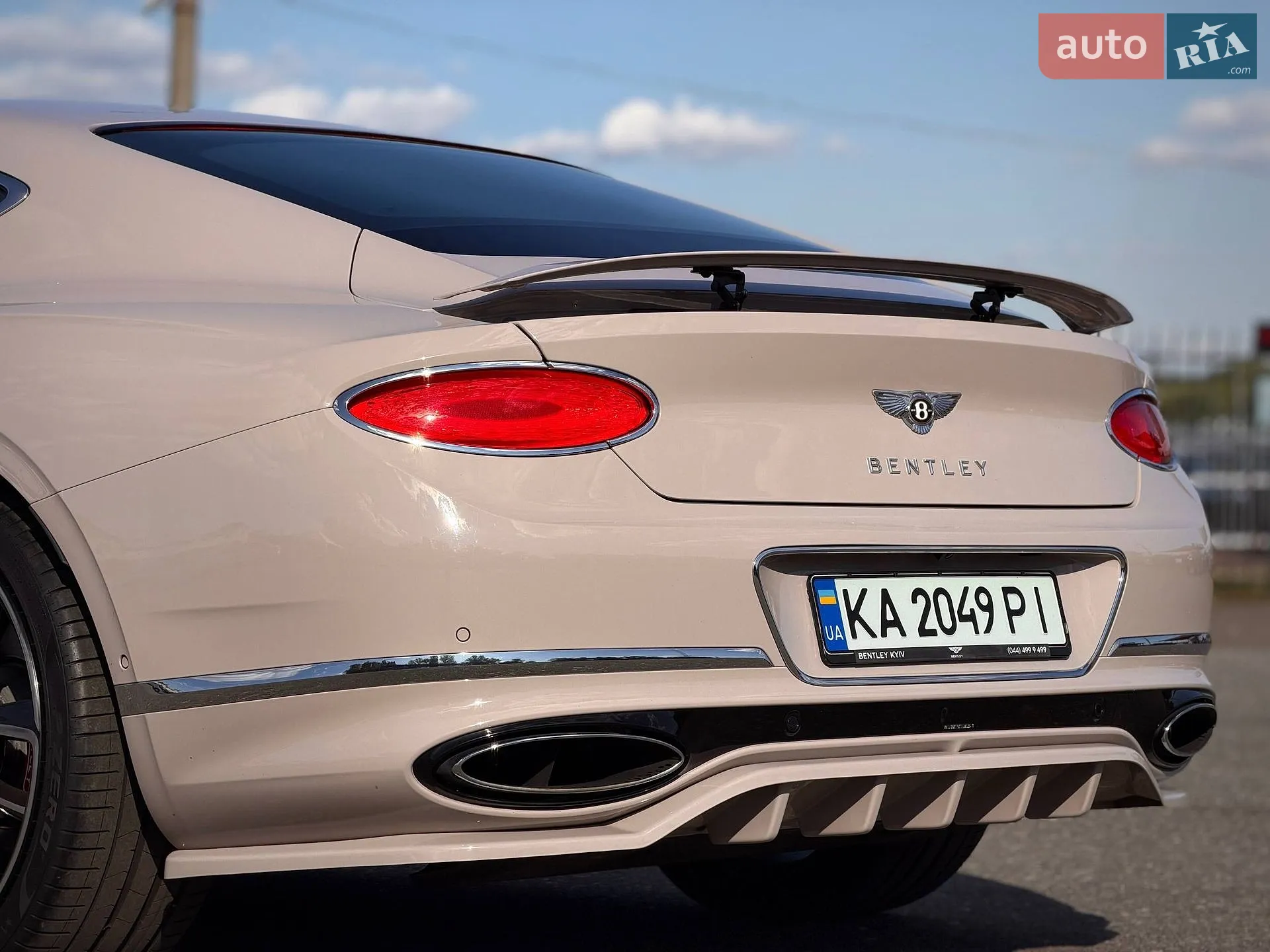 2019 Bentley Continental - мініатюра 39