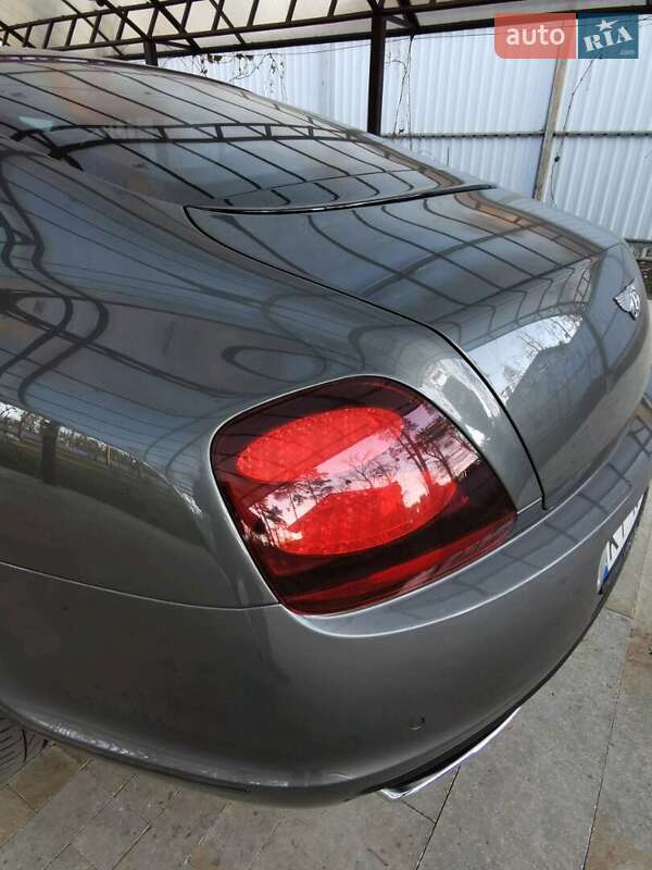 Купе Bentley Continental 2010 в Києві