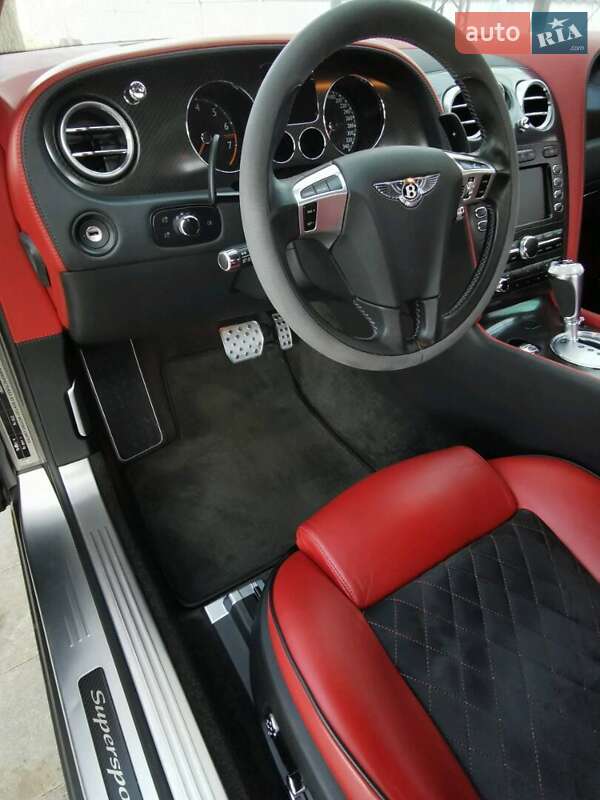 Купе Bentley Continental 2010 в Києві