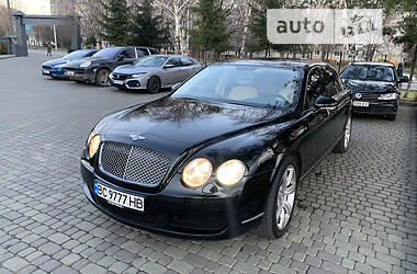 Седан Bentley Continental 2007 в Львове