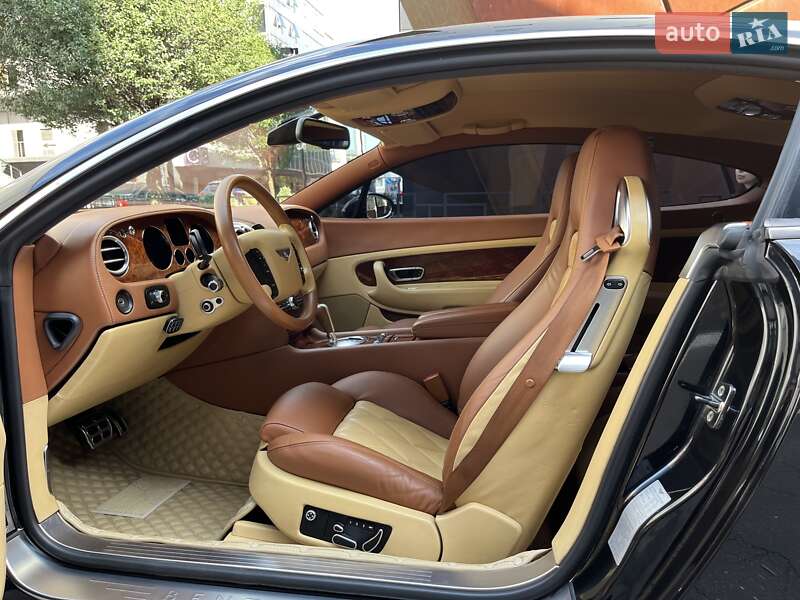 Купе Bentley Continental 2005 в Киеве