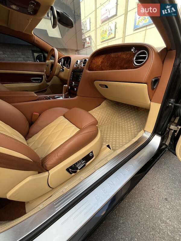 Купе Bentley Continental 2005 в Киеве