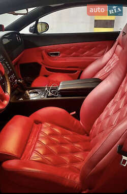 Купе Bentley Continental 2004 в 