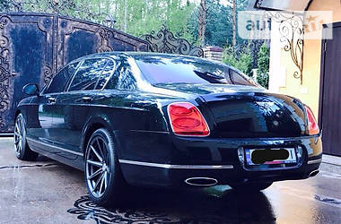 Седан Bentley Flying Spur 2011 в Броварах