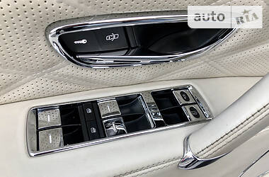 Седан Bentley Flying Spur 2013 в Киеве