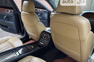 Седан Bentley Flying Spur 2005 в Києві