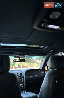 Седан Bentley Flying Spur 2008 в 