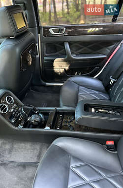 Седан Bentley Flying Spur 2008 в 