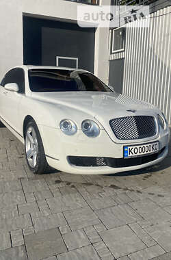 Седан Bentley Flying Spur 2008 в Тячеві