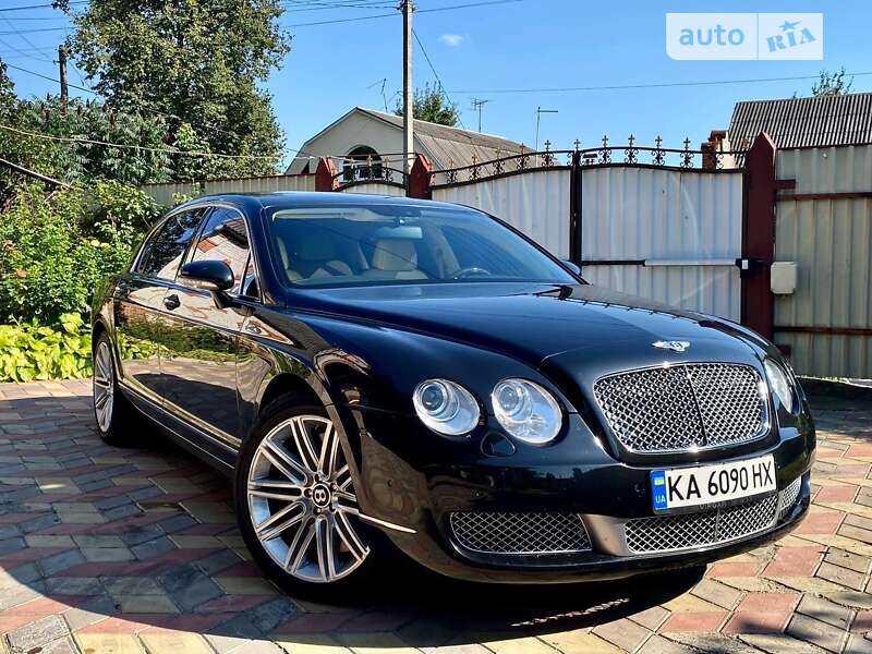 Седан Bentley Flying Spur 2007 в Львове
