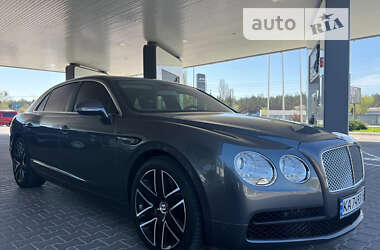 Седан Bentley Flying Spur 2018 в Києві