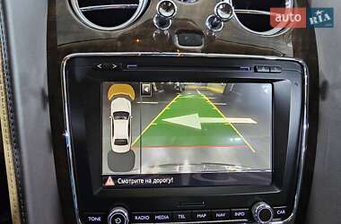 Седан Bentley Flying Spur 2017 в 