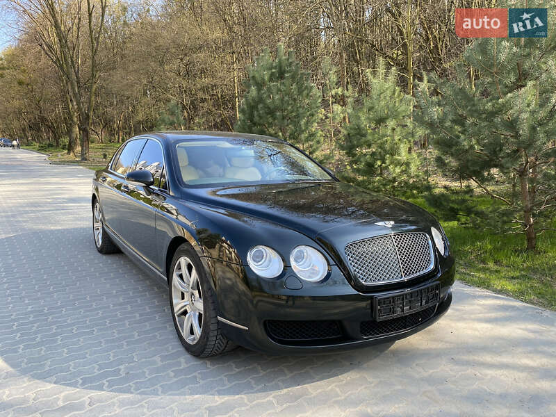 Купе Bentley Flying Spur 2007 в Львове фото 5 Купе Bentley Flying Spur 2007 в Львове