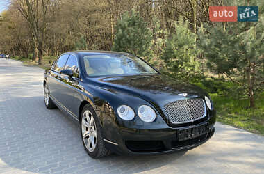 Купе Bentley Flying Spur 2007 в 