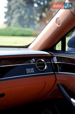 Седан Bentley Flying Spur 2020 в 