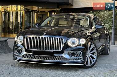 Седан Bentley Flying Spur 2020 в 