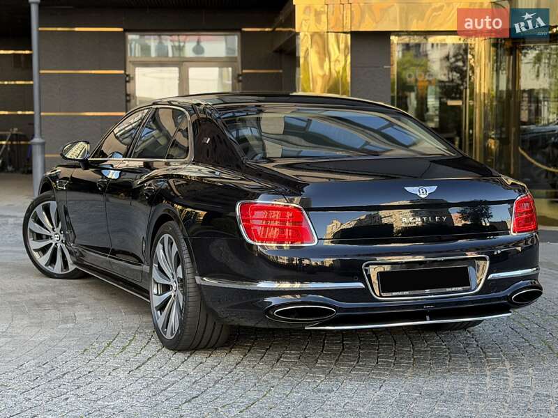 Седан Bentley Flying Spur 2020 в Киеве