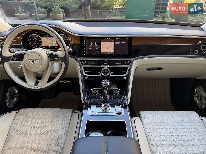 Седан Bentley Flying Spur 2020 в Киеве