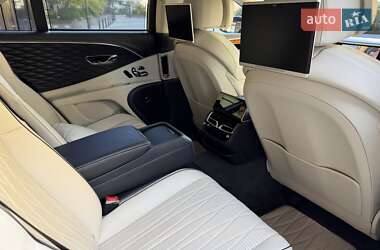 Седан Bentley Flying Spur 2020 в 