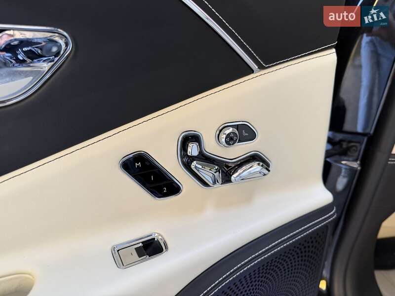 Седан Bentley Flying Spur 2020 в Киеве
