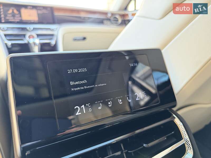 Седан Bentley Flying Spur 2020 в Киеве