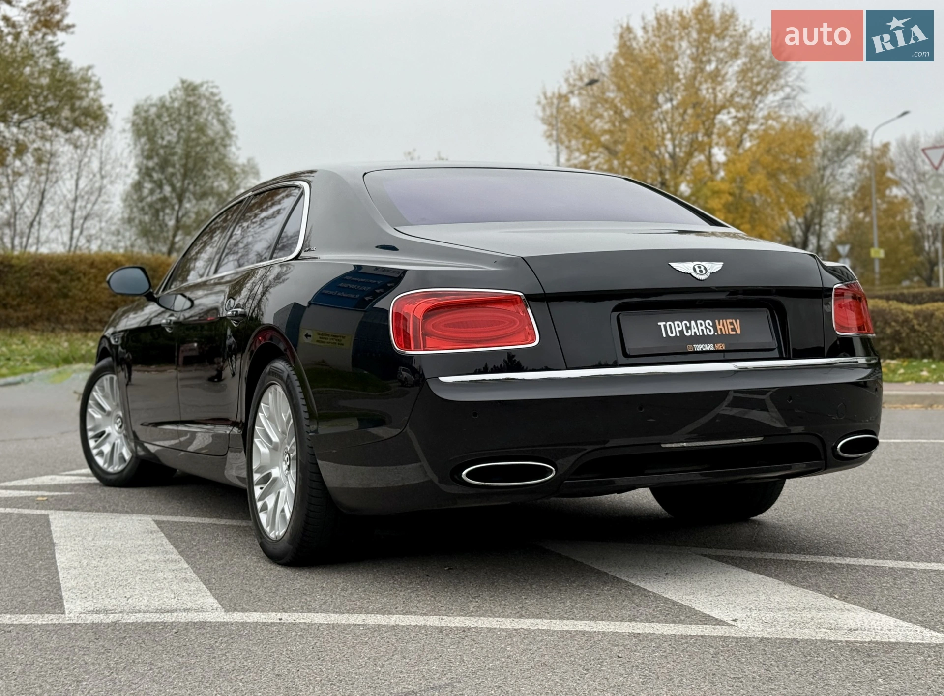 2013 Bentley Flying Spur - мініатюра 13