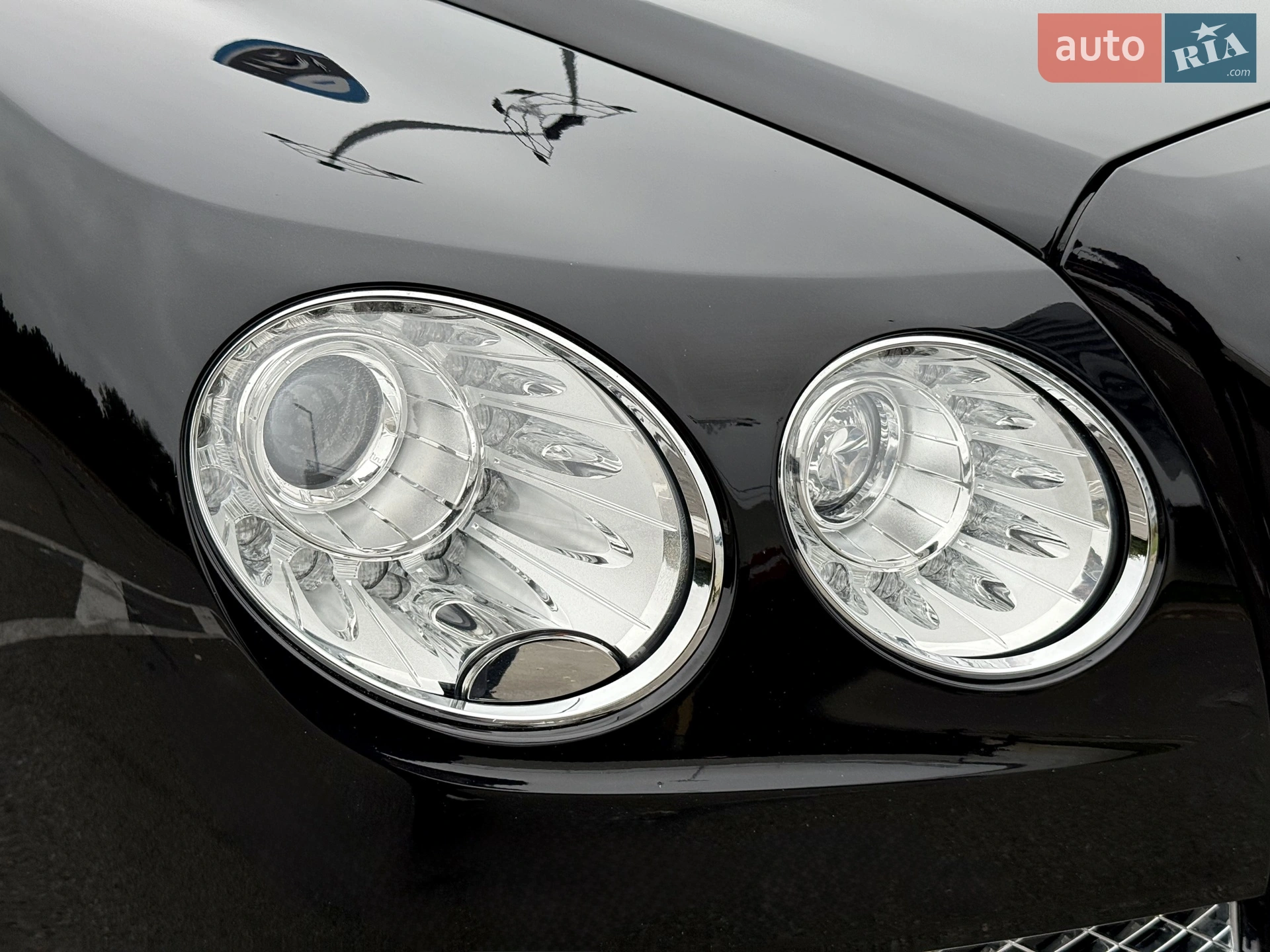 2013 Bentley Flying Spur - мініатюра 31